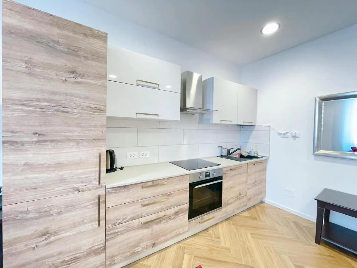 Apartment Candy Pula